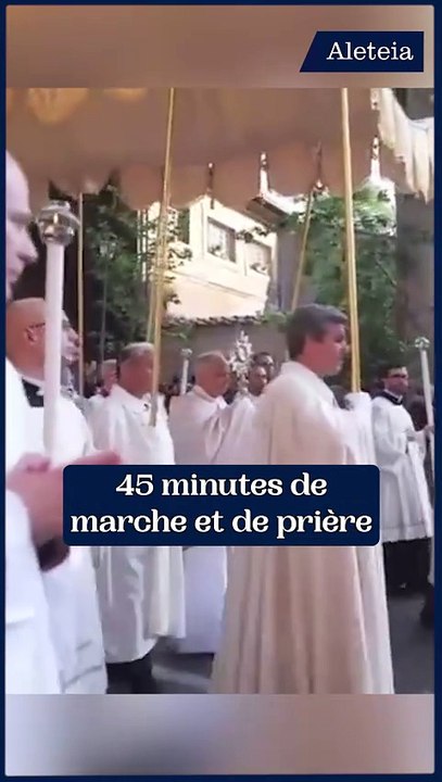 Léon XIV en procession dans les rues de Rome !