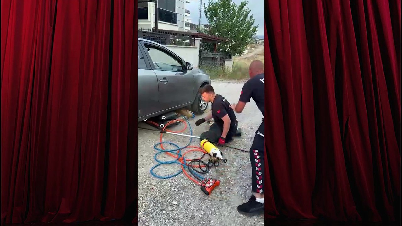 Çiftlikköy’de İtfaiyeden Hayvan Kurtarma Operasyonları