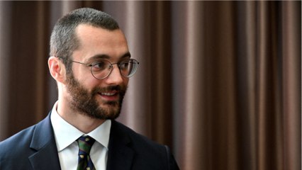 GALA VIDEO - Louis Sarkozy : Menton, les États-Unis ou Paris, où vit-il avec sa femme Natali Husić ?