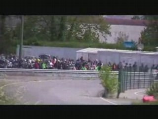 circuit de candi le 11/05/08 avec mon 250 rs piste