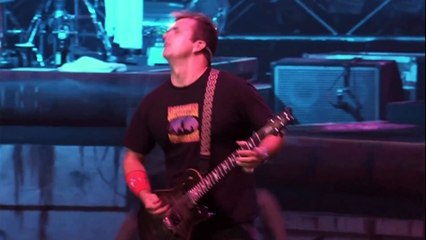 Duck and Run - 3 Doors Down (live)