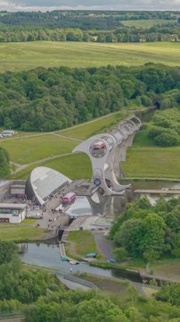Así es el único elevador giratorio para barcos que conecta dos importantes canales