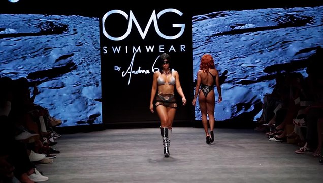 Liyaneth Peñaranda in Slow Motion | Miami Swim Week 2023 Runway Elegance