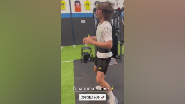 El entrenamiento de Joan Martínez, el central que apunta al primer equipo del Real Madrid