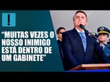 Em discurso a policiais, Bolsonaro prega união contra 