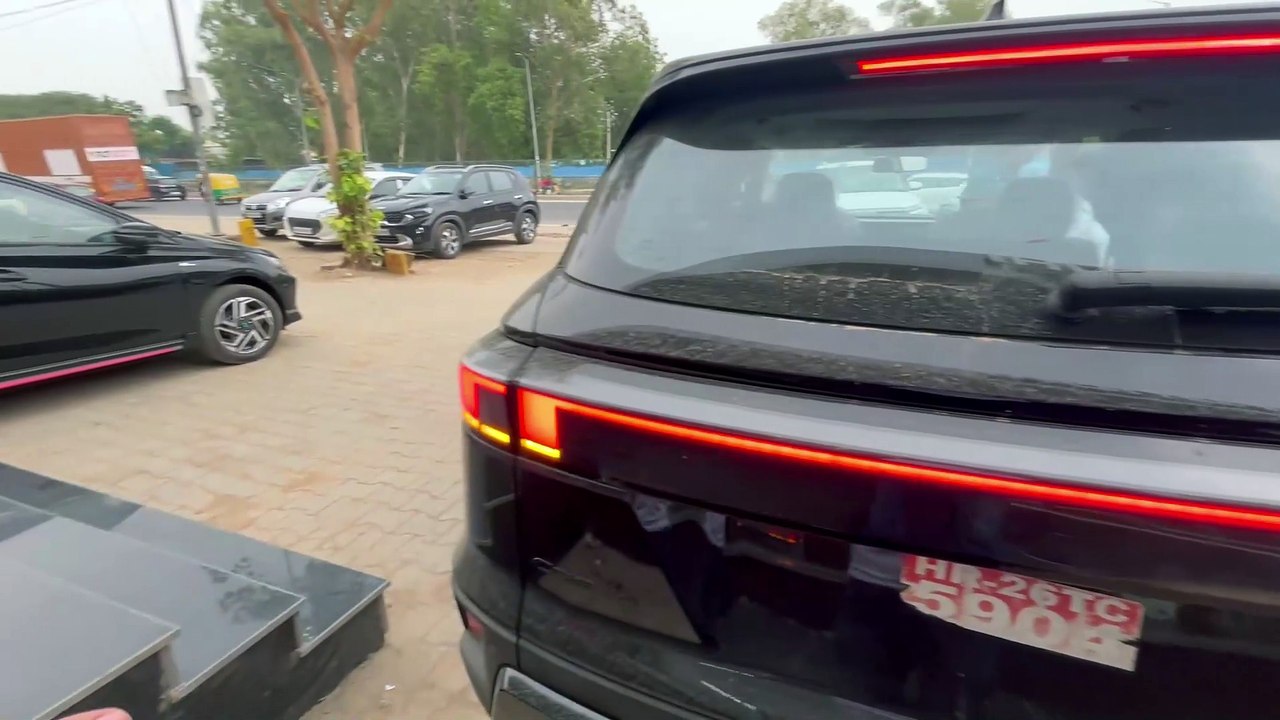 Hyundai Creta Knight Edition S(O) vs SX(O) Kam Budget Mei Knight Edition Wale Maje