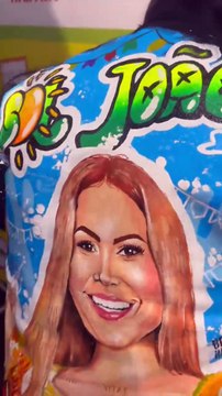 Klessinha homenageia Solange Almeida no último dia do Camaforró 2025