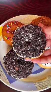 Donut 🍩 Decoration #tastemadeworld #trending #newtoyou #doughnut #donuts #donutdesign #foryoupage