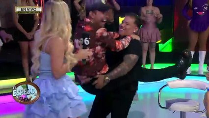 Novio de Isabella ¿la cambia por Héctor Garza?