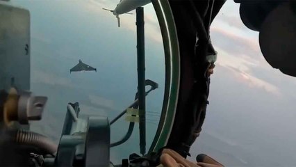 動画：ウクライナのMi-24がカミカゼドローン「Geran-2」を至近距離で追跡