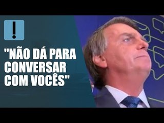 Jair Bolsonaro deixa entrevista ao ser questionado sobre apelido "Tchutchuca do Centrão"