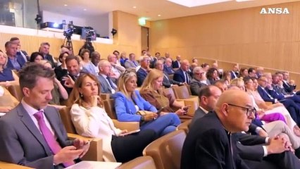 Cosmetica Italia, "Serve patto strategico con le istituzioni"