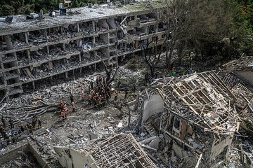 ಇರಾನ್​ ನೆಲದಲ್ಲಿ ಇಸ್ರೇಲ್​​-ಅಮೆರಿಕಾ ನೆಕ್ಸ್ಟ್​ ಟಾರ್ಗೆಟ್​ ಏನು? ಖಮೇನಿ ಆಡಳಿತಕ್ಕೆ ಅಂತ್ಯ ಹಾಡುತ್ತಾ ದೋಸ್ತಿ ಪಡೆ!