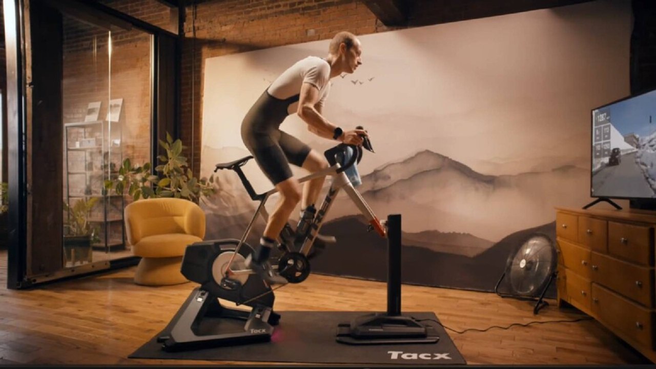 Neues Gadget von Garmin soll Indoor-Cycling auf dem Heimtrainer realistischer machen