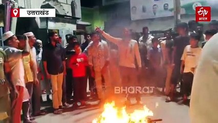 नगरवासियों को अपशब्द कहने पर गरमाया माहौल, काठा पीर मेले के ठेकेदार वरीस का फूंका पुतला, जानें पूरा मामला