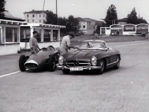 A bordo con Juan Manuel Fangio probando un Maserati | F1 1957 | Autódromo de Módena