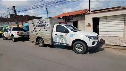 Homem é assassinado com tiros e facadas dentro de casa, na Primavera em Arapiraca