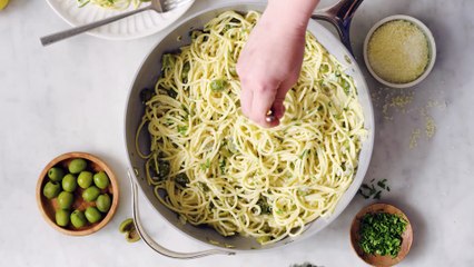 Dirty Martini Pasta Is The Boozy TikTok-Viral Pasta You Need To Try