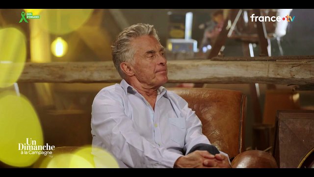 VOICI - Julie Ferrier dans Un dimanche à la campagne