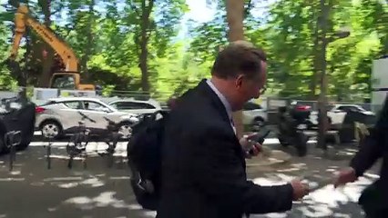 Textor bloqué à l'entrée des locaux de la LFP - Foot - Ligue 1 - OL
