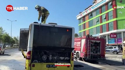 İBB, bir kaç gün ara vermişti! İstanbul ulaşımının trajik klasiği: İETT otobüsü alev alev yandı!