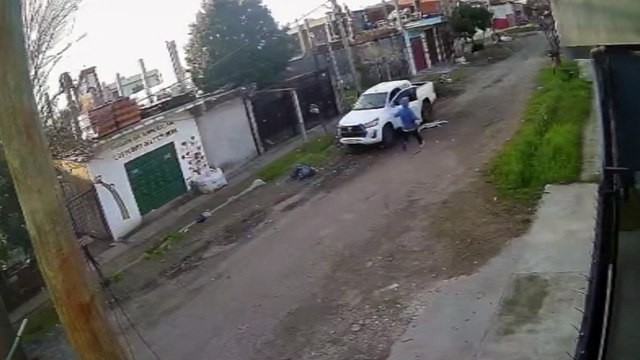 VIDEO: ¡Les robaron dos veces! Madre e hija fueron asaltadas el mismo día en Argentina