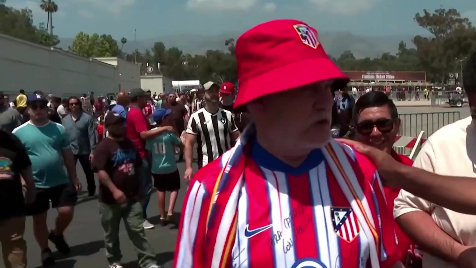 24 ATLETICO FANS
