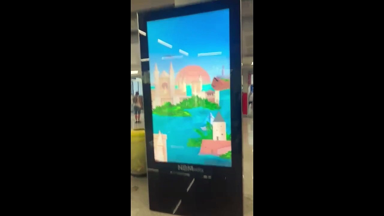 Caída de un techo en el aeropuerto de Palma