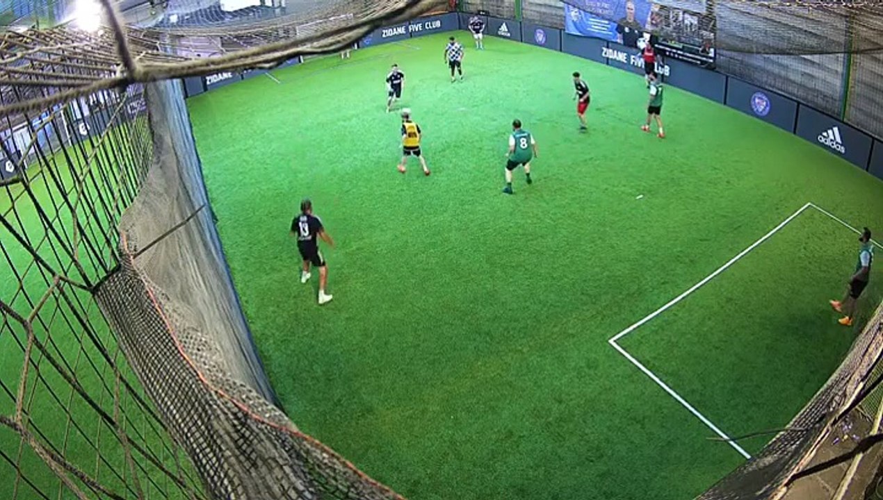 La Plank Valenciennes - Delquignies Entreprise 24/06 à 20:35 - Football Terrain 1 (LeFive Valenciennes)