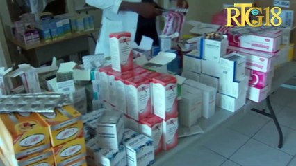 "Fanmi Lavalas" òganize yon klinik mobil pou moun deplase k'ap viv nan "Tabarre".