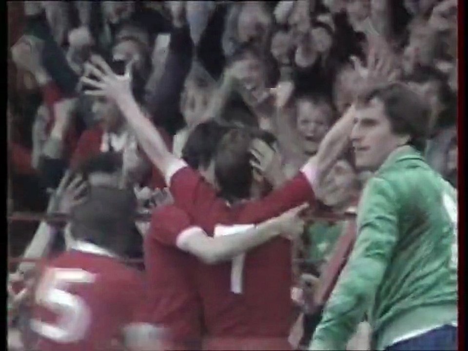 LIVERPOOL - TOTTENHAM - 1982 - SAISON 1981/1982 -