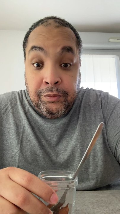 Les pains au chocolats me manquent#diabete #diabetique#pertedepoids #gourmand #sucre #collation #gouter #sucré #salé #motivation #acting #humour