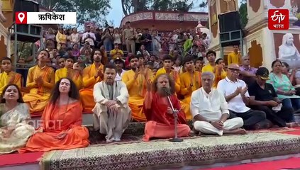 अनिल कपूरनं भावासह ऋषिकेशला जाऊन वाहिली आईला श्रद्धांजली, व्हिडिओ व्हायरल...