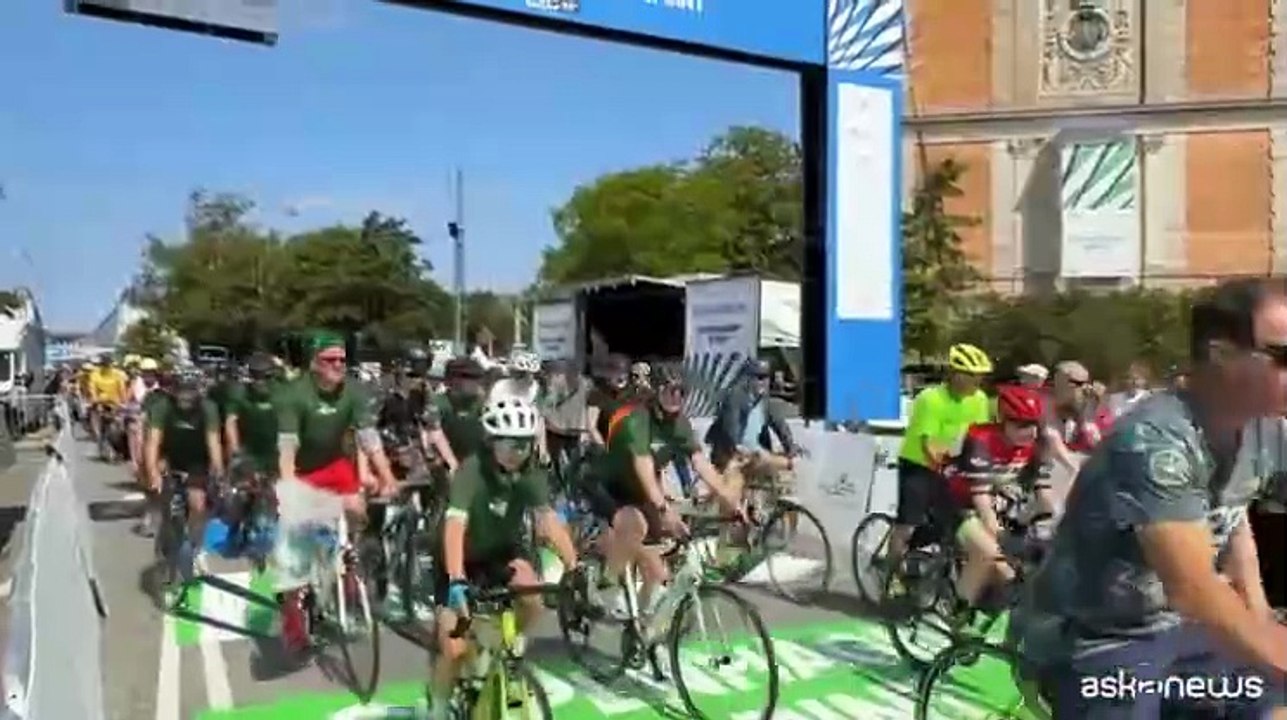 Migliaia di amanti della bici in sella per la Copenaghen Sprint