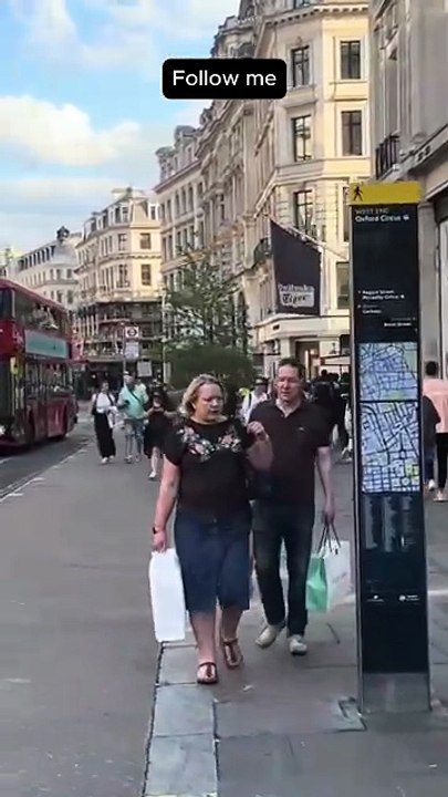 🇬🇧 No commentary, just pure London 4k vibes 🎧🚶