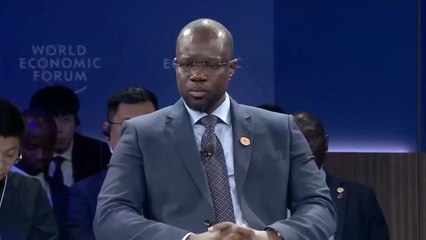 Ousmane Sonko: «Nous devons tenir les anciens politiciens responsables de leurs actes. Le président Diomaye a trouvé un pays endetté à 100 % »