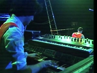 Humdrum - Peter Gabriel (live)