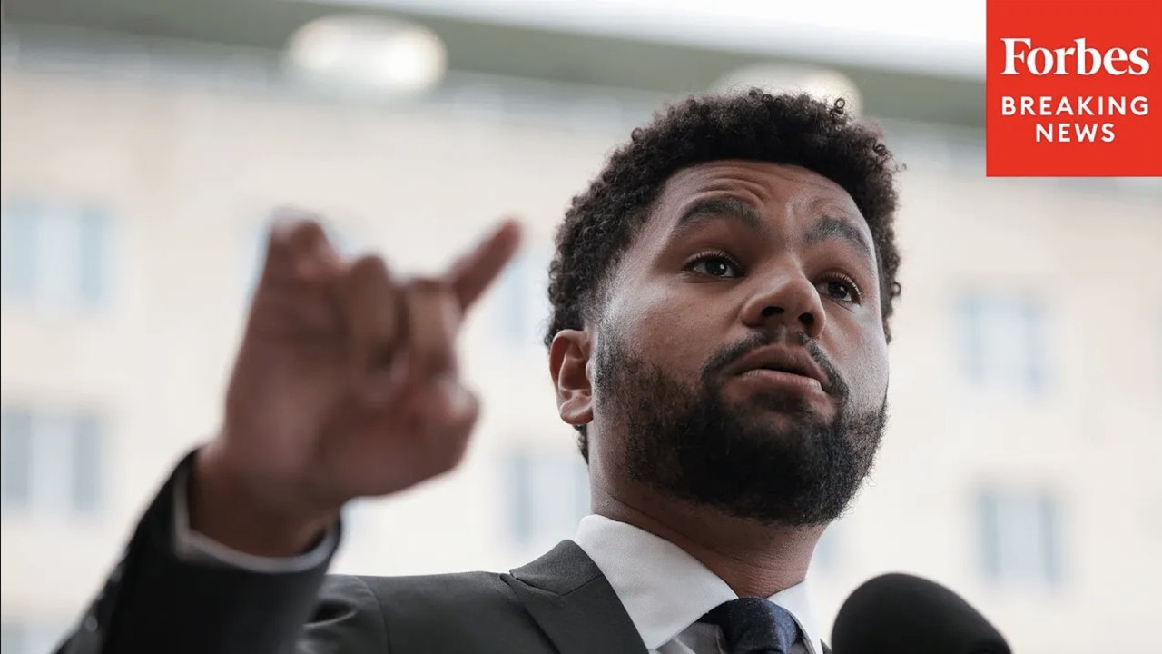 'Veterans Will Die If This Passes': Maxwell Frost Sounds Alarm On GOP's VA Budget Proposal'Veterans Will Die If This Passes': Maxwell Frost Sounds Alarm On GOP's VA Budget Proposal