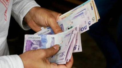 ¿Artistas, tarimas y chivas? El escándalo detrás del contrato de $88.000 millones de Mininterior y 4-72