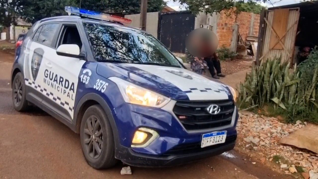 GM contém início de incêndio em residência no Bairro Cascavel Velho