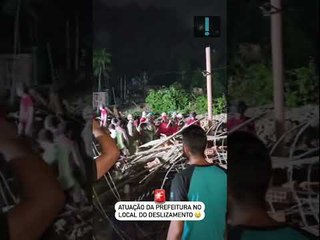 Deslizamento causa oito mortes em Manaus, no bairro de Jorge Teixeira #shorts