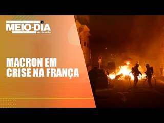 Mais de 300 são presos na França em manifestações contra reforma da previdência