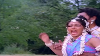 Jayaprada boob press scene from Kaviratna Kalidasa