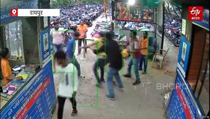 रायपुर में चाकूबाजी हुई आम, थानों की दीवार पर चस्पा का लिस्ट, ऑनलाइन चाकू मंगाने वालों पर पुलिस की पैनी नजर