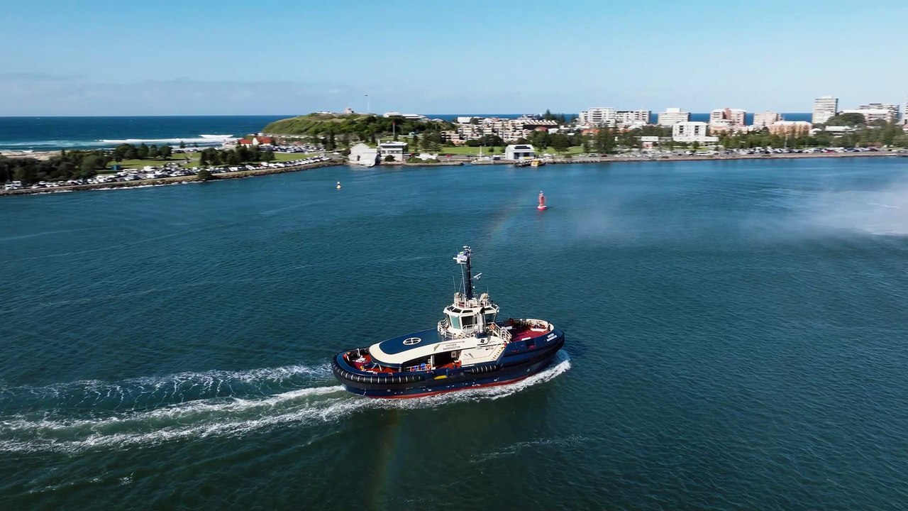 Svitzer Barrington arrives in Newcastle