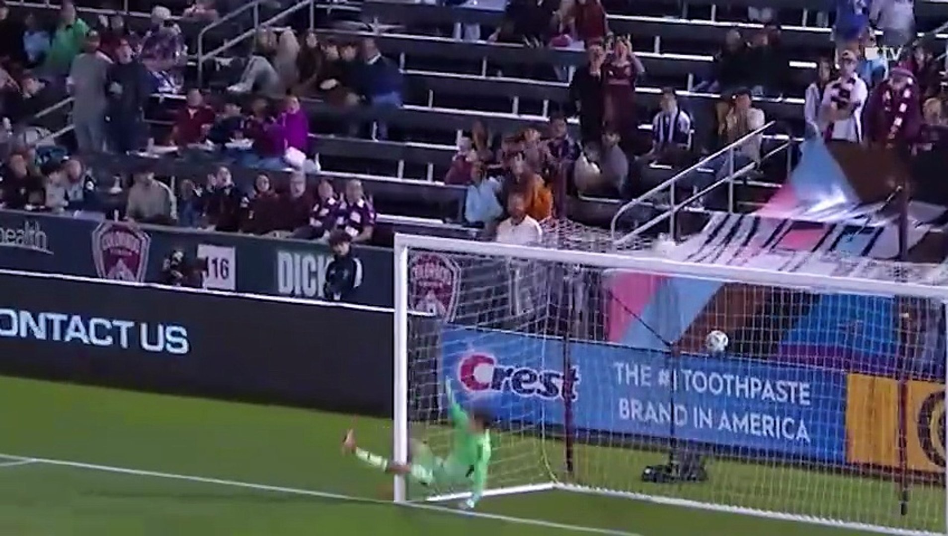 Lionel Messi scores the consolation goal - MARCA TV English