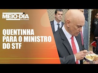 Alexandre de Moraes degusta quentinha no Complexo da Papuda