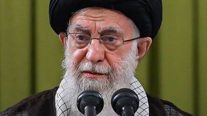 Iran पर संकट के बीच कहां हैं Khamenei?