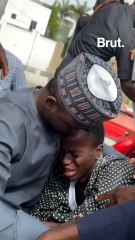 Il menace de mettre fin à ses jours pour rencontrer son tiktokeur préféré