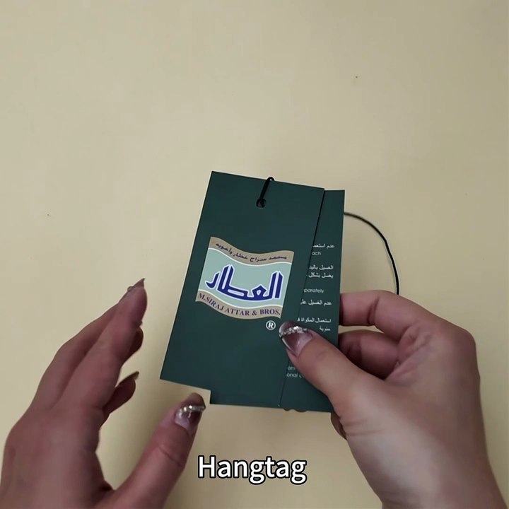 Swing tag (2)